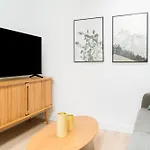 Limehome 公寓 圣地亚哥－德孔波斯特拉