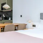 Limehome * サンティアゴ・デ・コンポステーラ