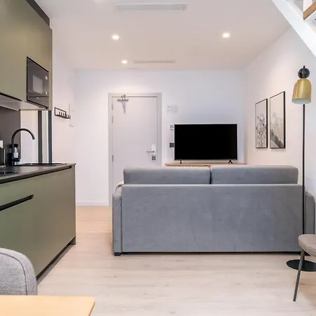 Limehome Rua De Gomez Ulla 3*