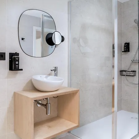 アパートホテル Limehome Rua De Gomez Ulla サンティアゴ・デ・コンポステーラ