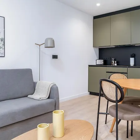 Limehome Rua De Gomez Ulla 3*