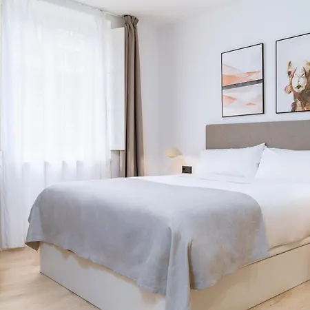 Limehome Rua De Gomez Ulla アパートホテル 3*