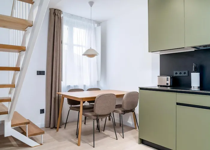 Limehome * San Giacomo di Compostella