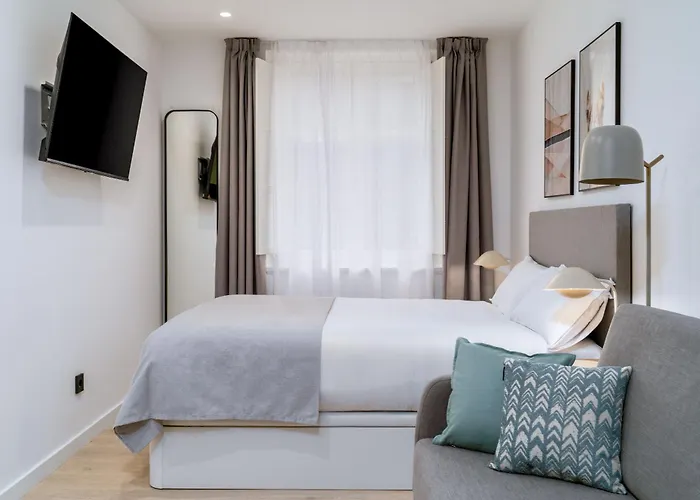 Limehome Saint-Jacques-de-Compostelle